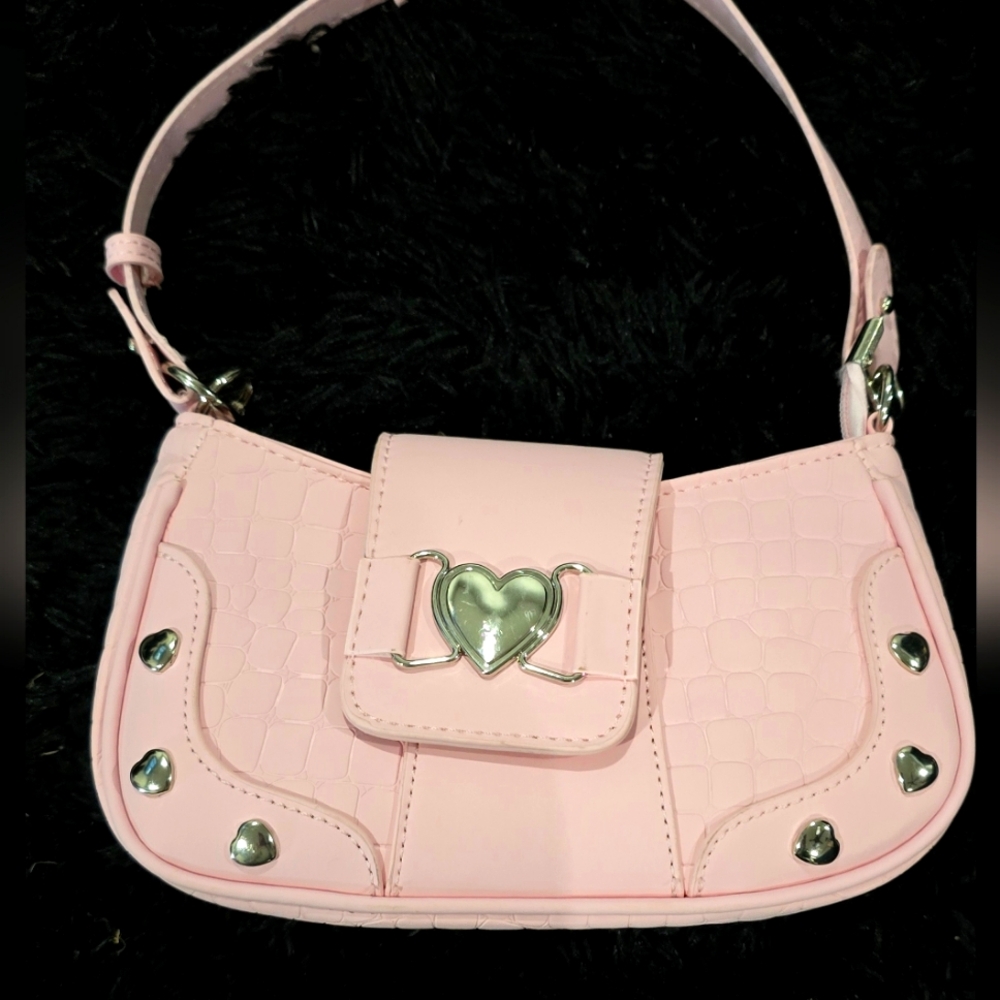 Baby pink purse